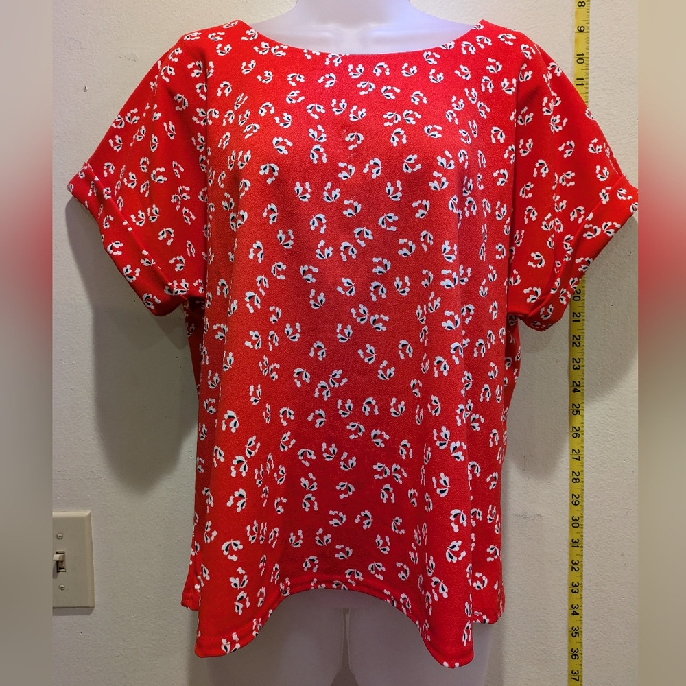 MELLODAY Red and White Patterned Blouse Size Xl